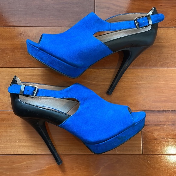 🟡 Bright Blue High Heels - Picture 5 of 7